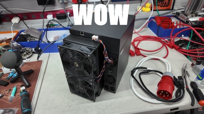 This 20GH/s Scrypt Miner Snapped in Half During Shipping…