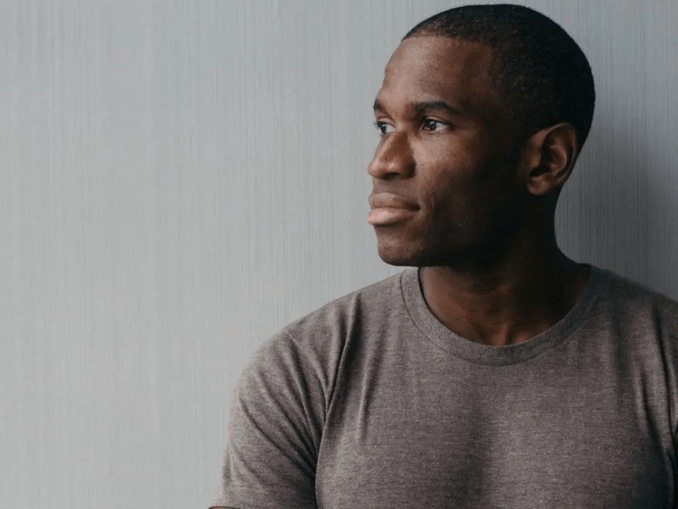 Arthur Hayes Says OpenAI and Anthropic Are Worthless and Bitcoin Wins